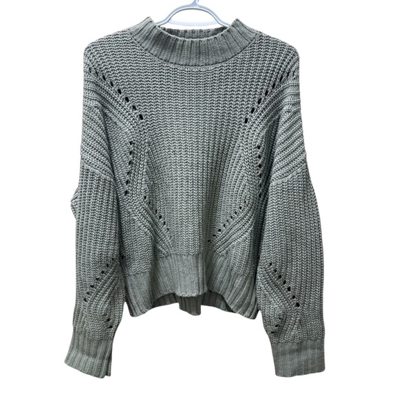 Sage Green Soft Chunky Knit Pullover Crewneck Sweater Size: medium • Cozy Fall - Picture 2 of 6